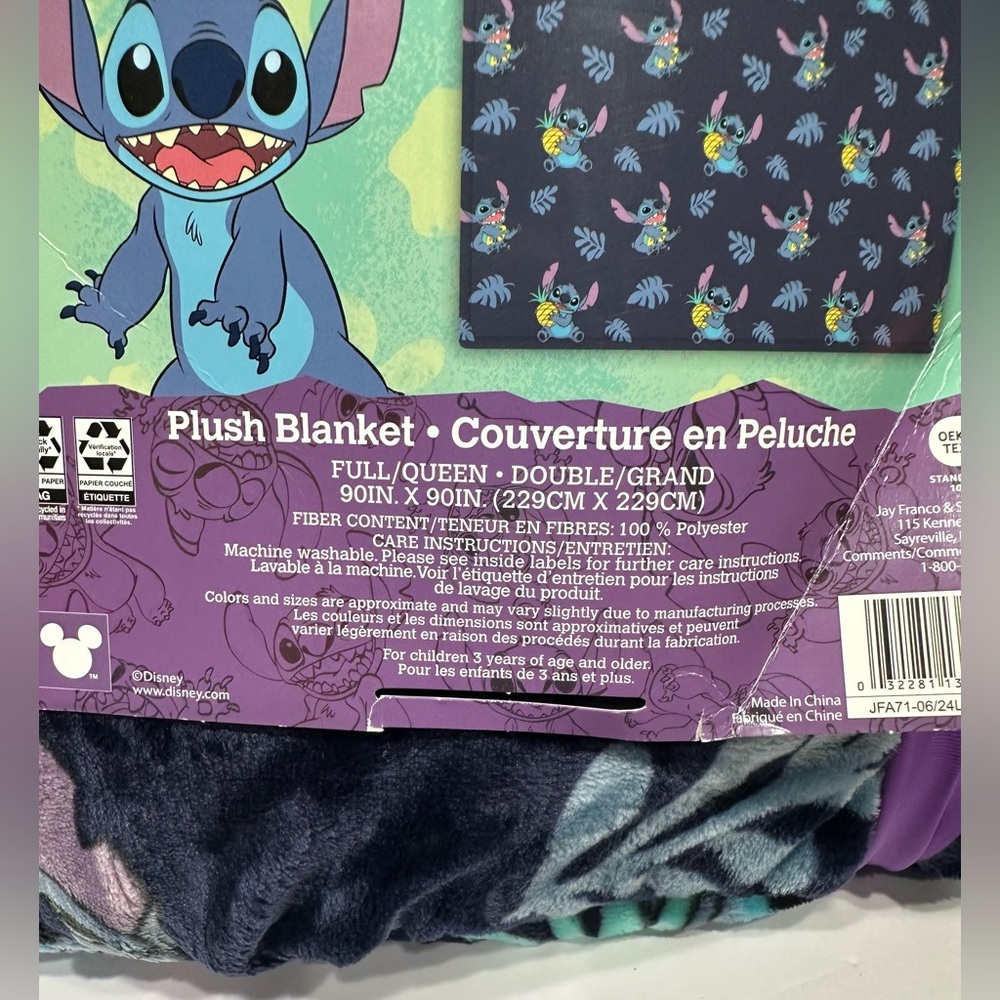 Disney Stitch Pineapple Guitar Soft Plush Dark Blue Blanket Full Queen 90X90 NEW - Picture 3 of 6